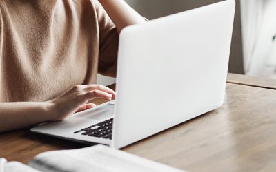 La publication d&rsquo;informations confidentielles par un syndicat porte atteinte aux intérêts légitimes de l&rsquo;entreprise et constitue un trouble manifestement illicite